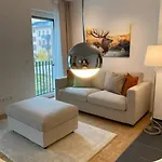 Acapella Adagio 54qm, Direkt Am Weinberg, Altstadt, Netflix Inklusive Apartamento Heppenheim (Bergstrasse)