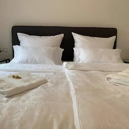 Acapella Adagio 54qm, Direkt Am Weinberg, Altstadt, Netflix Inklusive Апартаменты