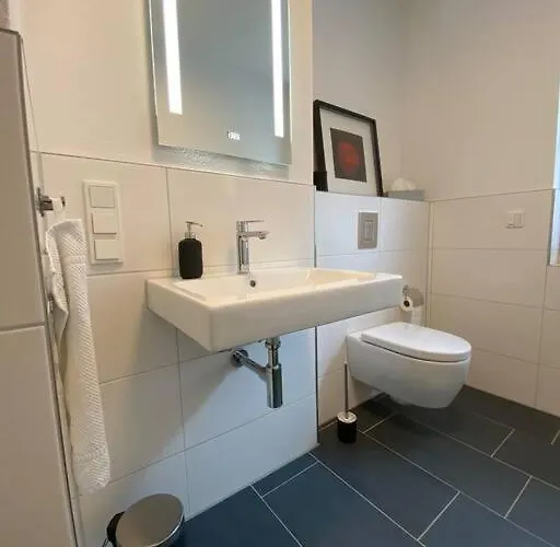 Acapella Adagio 54qm, Direkt Am Weinberg, Altstadt, Netflix Inklusive